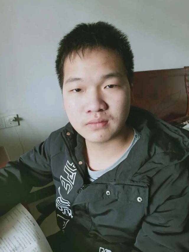 泉港高考状元排名_肖超和陈怡然!2017泉港高考文理科状元!祝贺!(2)