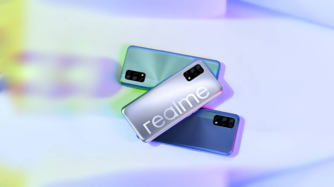 《realme 真我V5首销：京东天猫苏宁单品销量冠军》