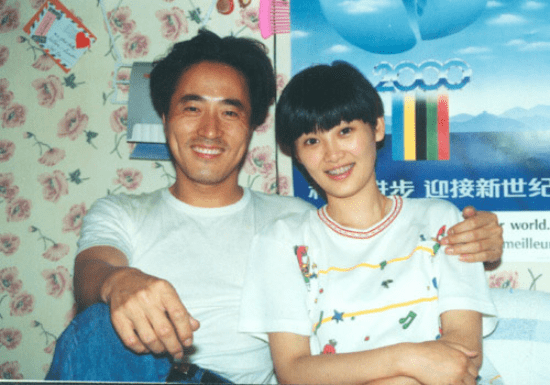 “养”徐帆三年,给张国荣配音,却没人记住杨立新