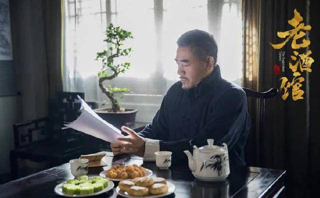 闫妮|白玉兰获奖名单公布，闫妮拿下一轮电视剧大满贯，陈宝国两轮！