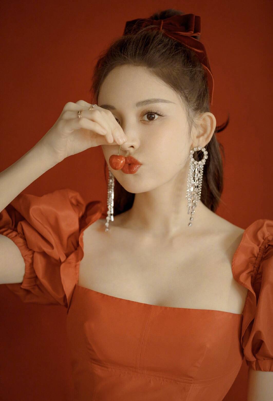 造型|这气场绝了!减龄又帅气十足的高马尾发型,让你在夏日更加闪亮