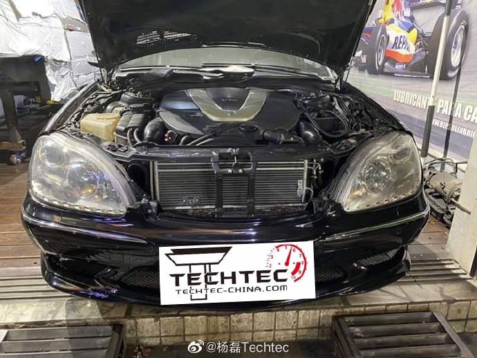 奔驰w220s600v1255双涡轮改装德国techtec定制ecu程序刷ecu改装