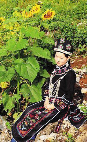 富什么什么国成语_成语故事简笔画(2)
