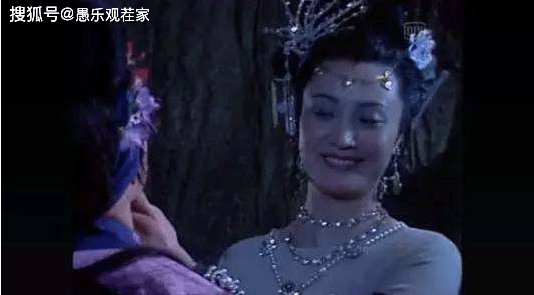 86版“白骨精”，一辈子只演了一个角色，与杨洁反目成仇数十年_杨春霞
