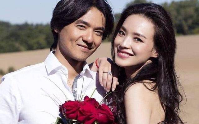 舒淇为冯德伦庆生,46岁冯德伦亲自下厨秀恩爱,