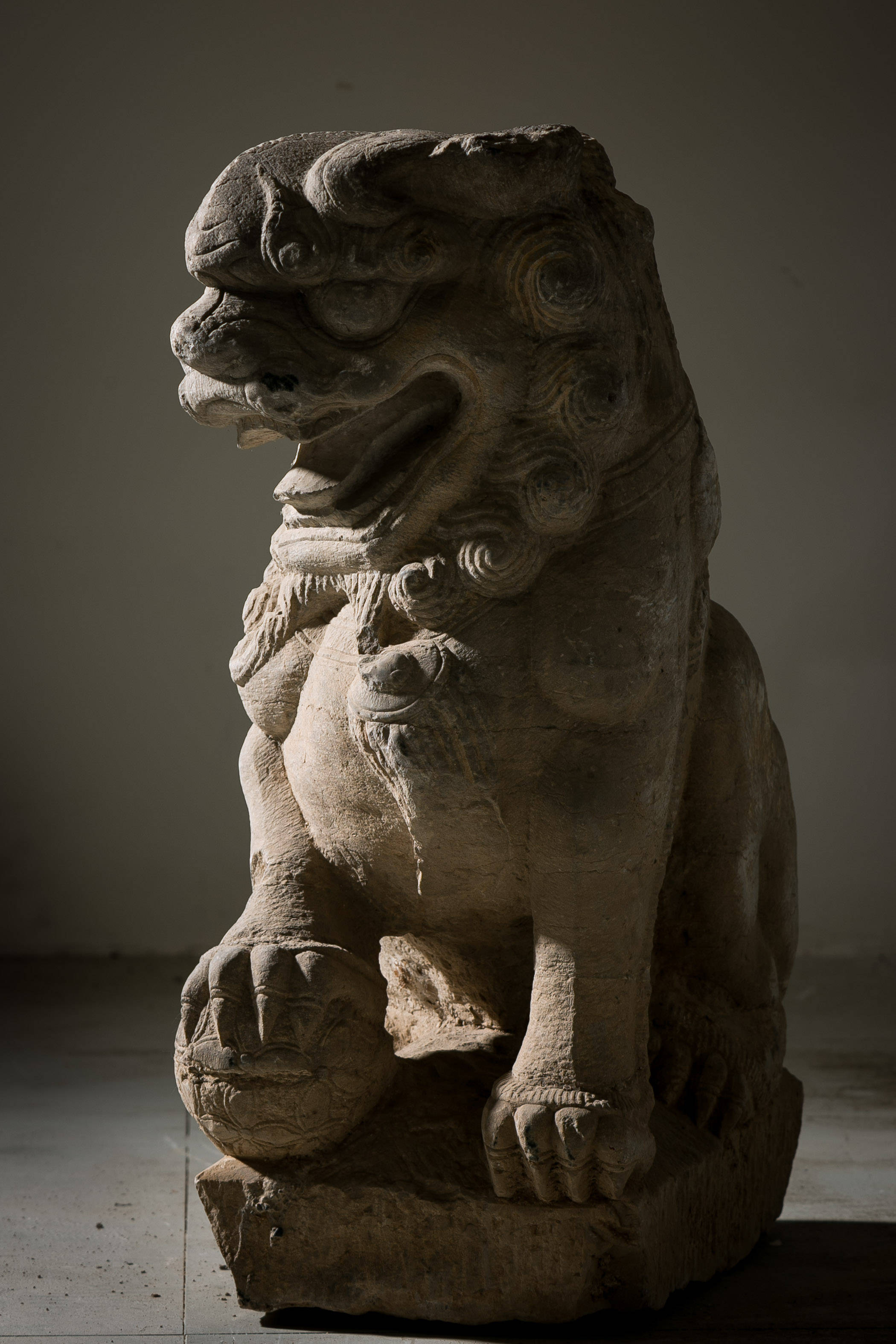 中国明清雕塑艺术的制作活动狮子
