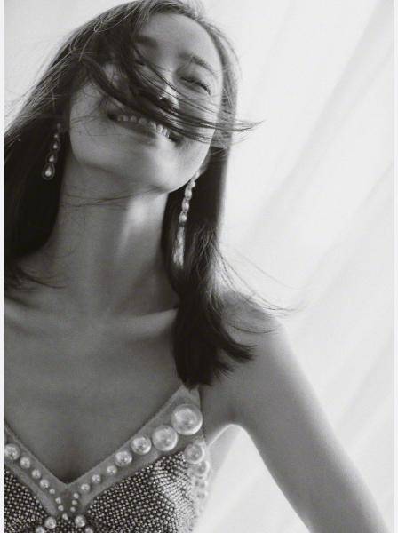 秦舒培|娱乐圈的高级脸：宋妍霏素颜也又飒又美，倪妮钟楚曦辨识度很高