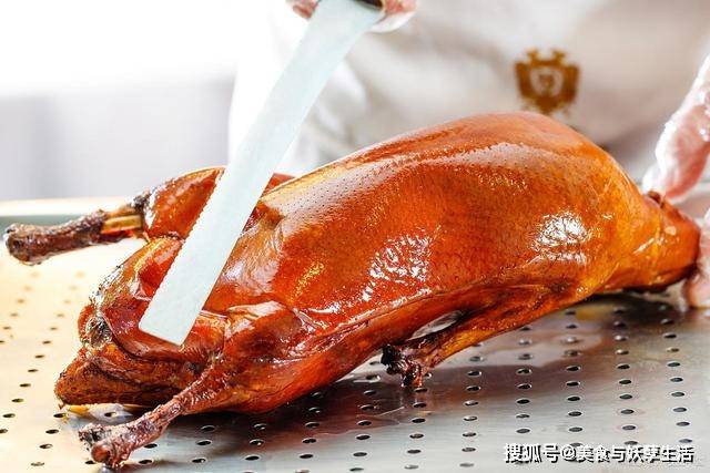 大董烤鸭 人均_大董烤鸭