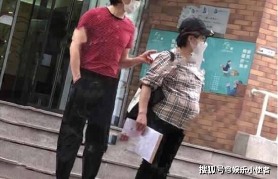 原创刘璇二胎得女，刘璇和富豪老公王弢是怎么认识的