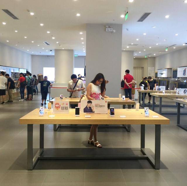 小米|颠覆者小米