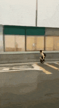 搞笑gif:厉害了我的大爷,不服不行