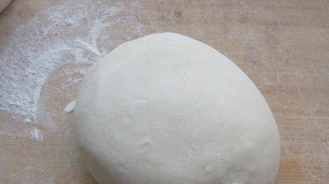 面粉是怎么做成面团的 0e6e18366b8c4c50bf03a75cce2e2037.jpeg