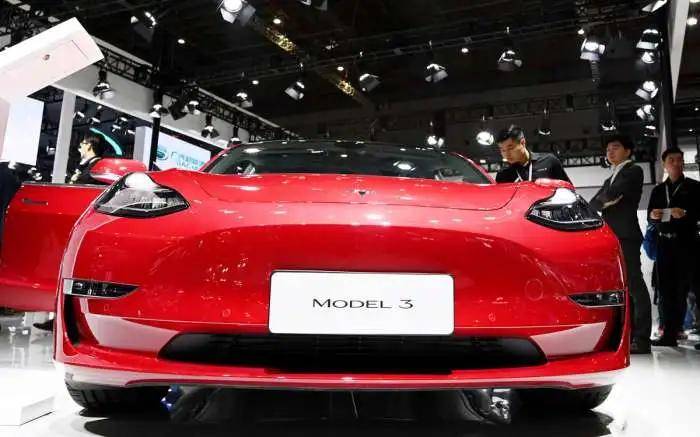 特斯拉|用户在拼多多花25万买Model 3，特斯拉：拒绝交付！