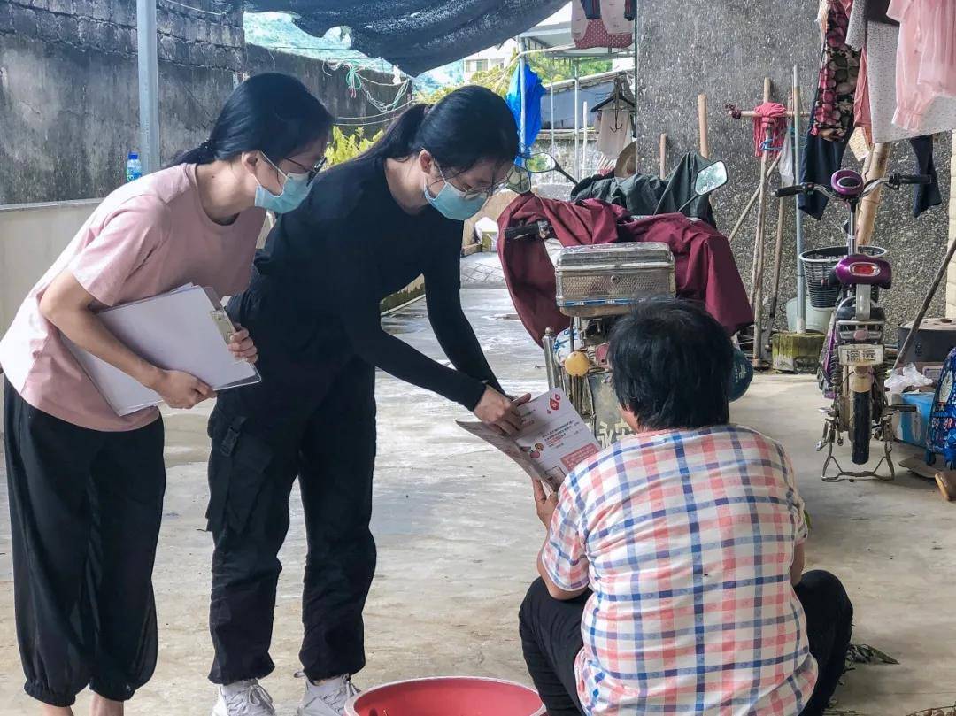 营养膳食科普下乡，助力健康中国建设