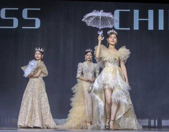 余梓瑜|世界华裔小姐大赛中国赛区新闻发布会