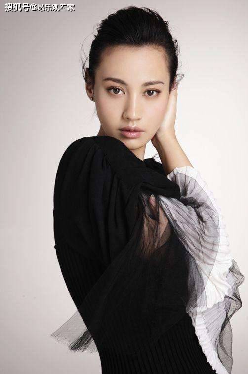 被网友称为高配版angelababy，她征服观众可不只是