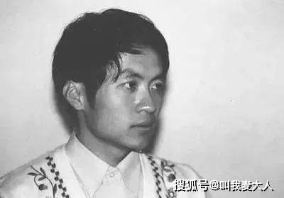 原创1993年，杀妻并自缢身亡的诗人顾城，其实是一个“巨婴”