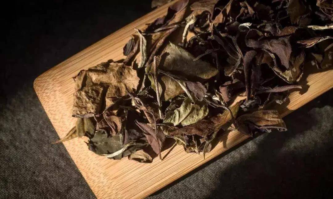 叶片|一点不碎,就是好白茶?福鼎白茶叶片完整度高
