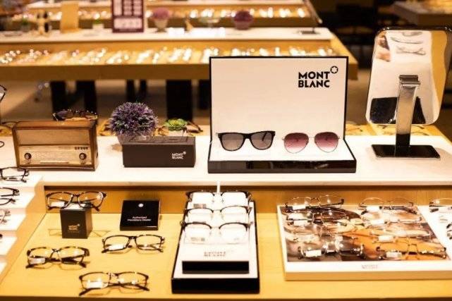 眼镜|正佳高空眼镜博览馆，1000+款网红镜框任选！