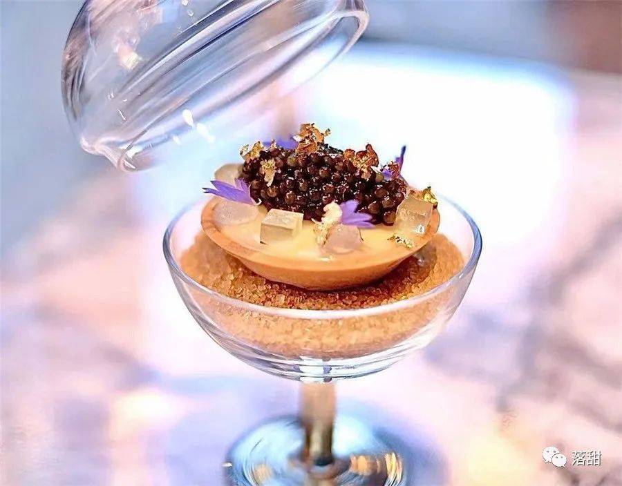 杂谈|杂谈 | 你会不会在乎：盘子和甜品配不配？