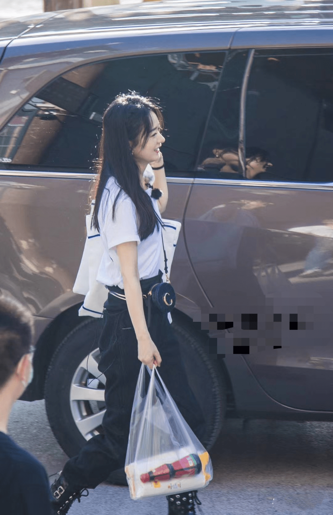 Dior|产后复出的赵丽颖，可能是下一个带货女王？