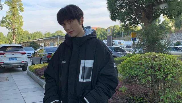 贺子秋|原创艺考界的“神话”，有颜值有演技！他不红天理难容！