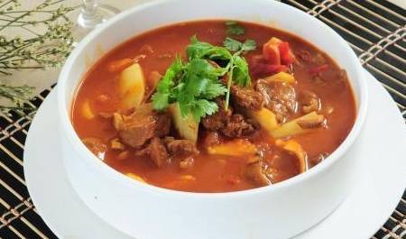 番茄洋葱牛腩 8dac0ac4c38d47c2974df9327d6c4c01.jpeg