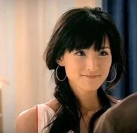 公寓|原创还记得《爱情公寓》里的宛瑜吗，如今她生活得怎么样？