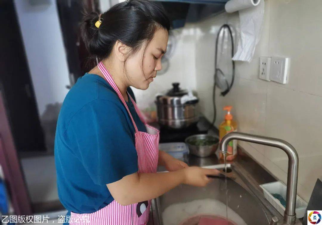 哈尔滨|小伙得知家欠巨债后放弃结婚 ，女友凑齐首付嫁给他，几年后悲剧了