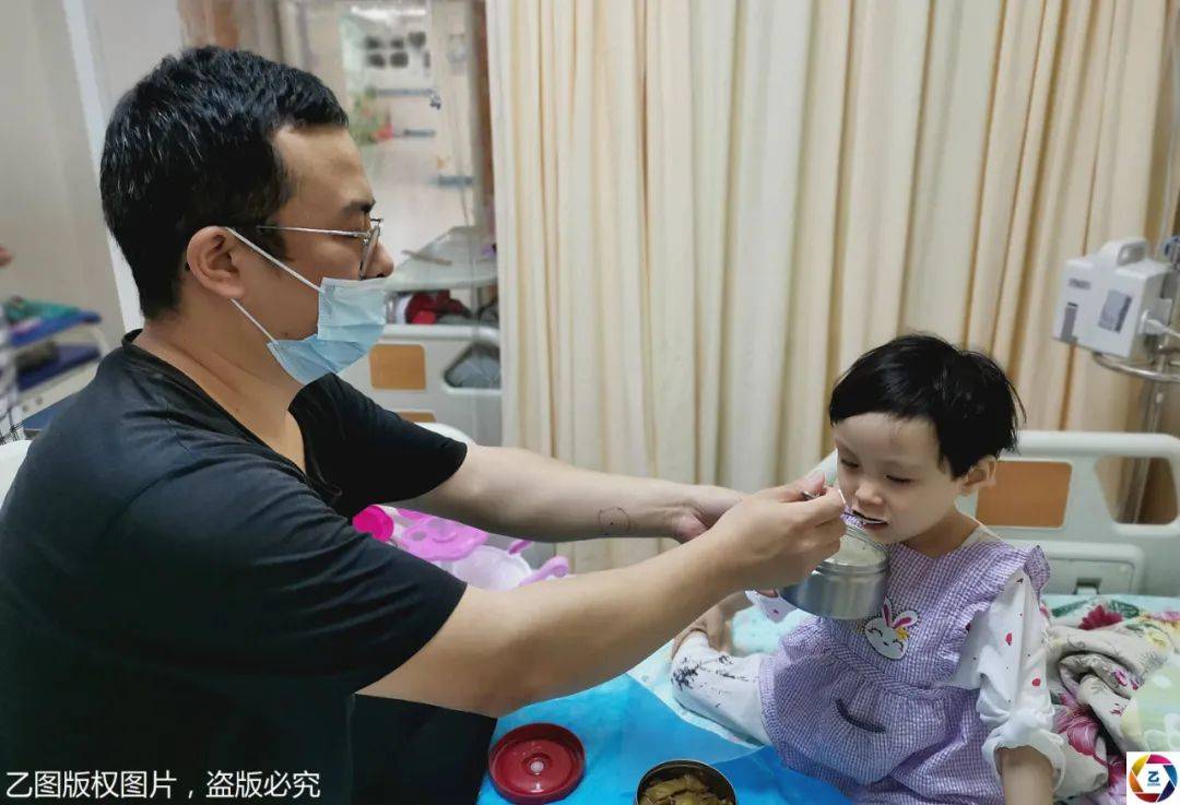 哈尔滨|小伙得知家欠巨债后放弃结婚 ，女友凑齐首付嫁给他，几年后悲剧了