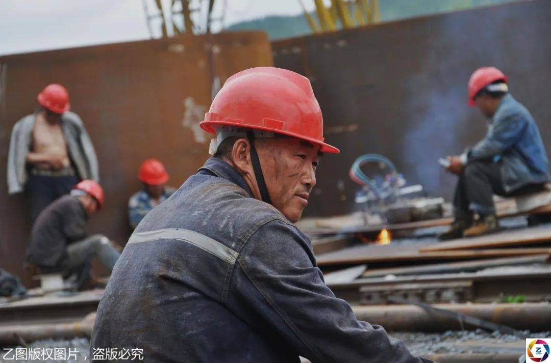 哈尔滨|小伙得知家欠巨债后放弃结婚 ，女友凑齐首付嫁给他，几年后悲剧了