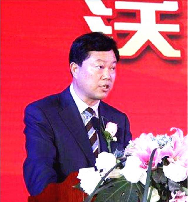 江苏镇江的3位实力大佬,徐广福,王伟耀,吴光明谁更具发展潜力