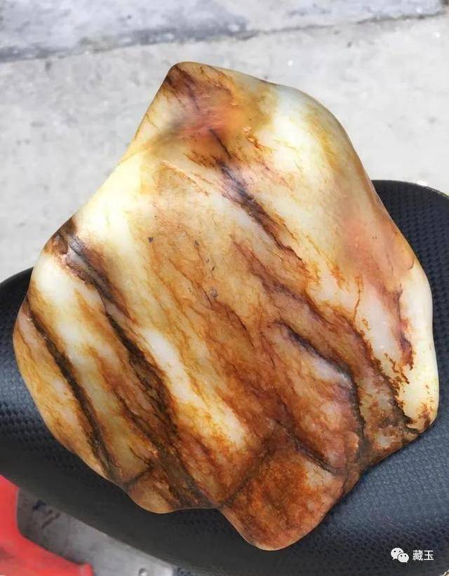 和田玉百科3万种俄料俄料到底是差还是好