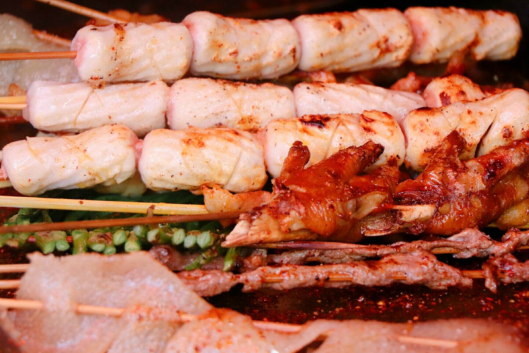 丽江|堪称老丽江代表！【细数丽江地摊美食】白天就开炉！这家烧烤摊藏在市场20年