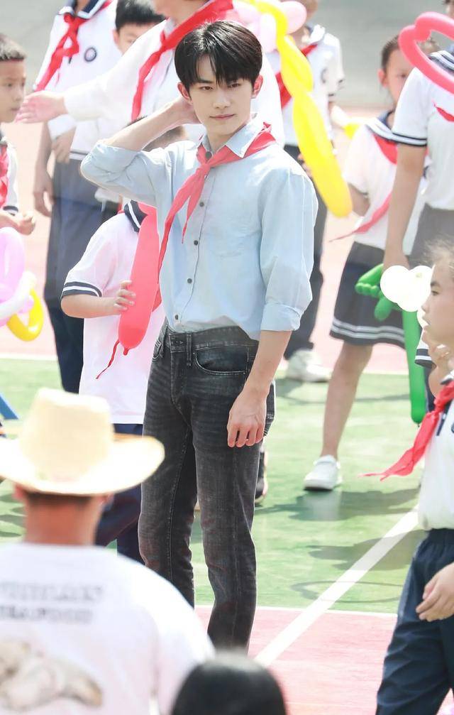 阵容|原创易烊千玺新片飞速定档，阵容强题材新，又要掀起观影狂潮了？