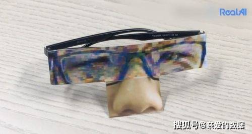 故事传记|人工智能骗人工智能：黑客如何“弄瞎”人脸识别算法？
