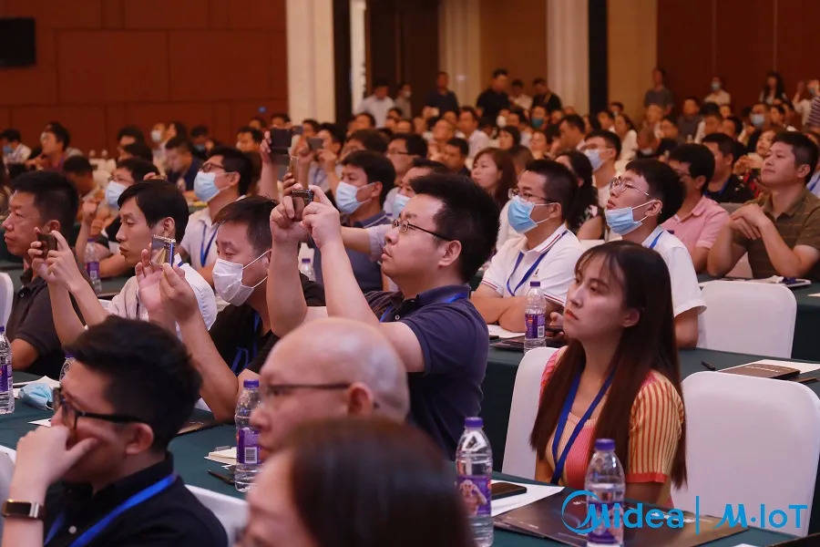 “走进美的工业互联网”无锡站：最强矩阵联合亮相世界级软硬结合产品-家电圈官网