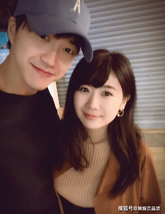 江宏杰晒儿女萌照,姐弟俩对嘴玩亲亲好可爱,与福原爱神仙爱情