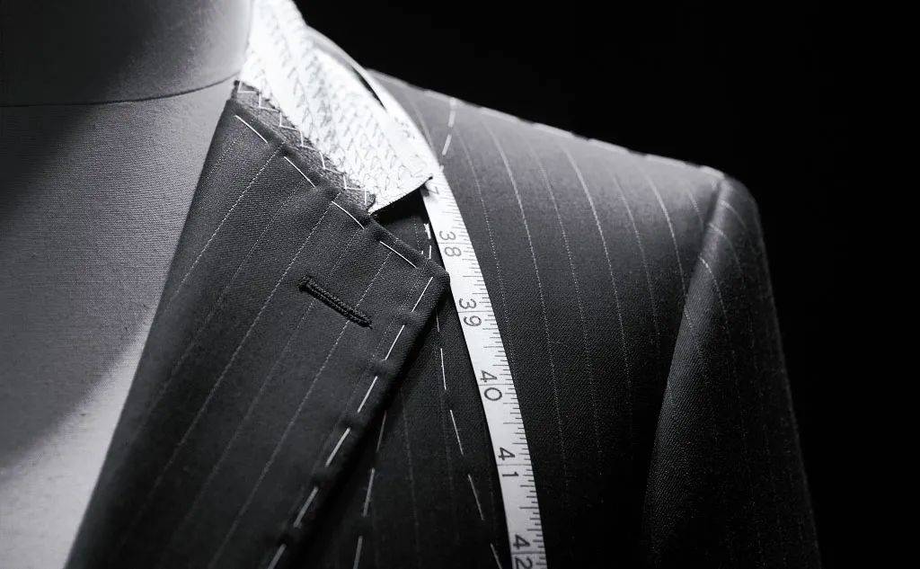 服饰|用20个基础单品搞定你的秋冬衣柜？太上头！