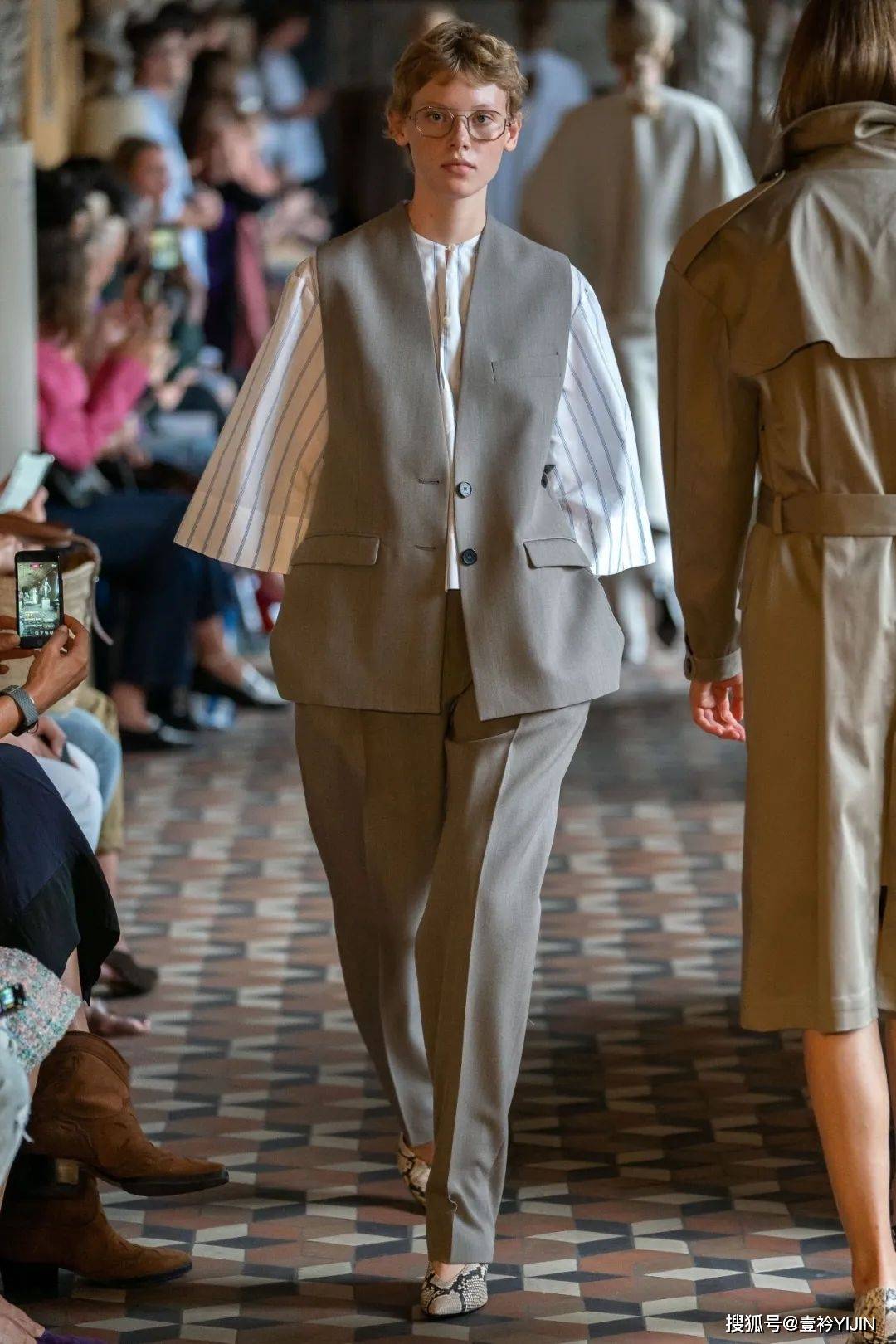 Unisex|丹麦品牌MKDT | Unisex、极简风和性冷淡风碰撞产生的美妙化学反应