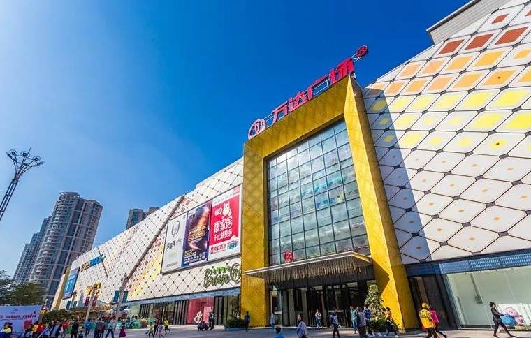 生活圈 醇熟商业环伺,尽享繁华生活步行 5分钟内可达世纪城商业广场
