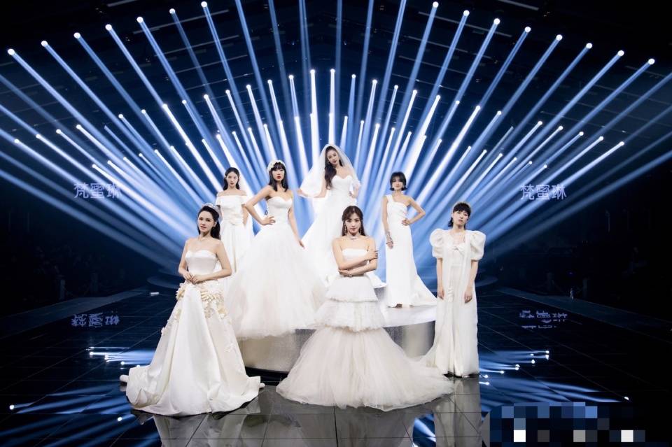 赛制|原创粉丝打投遭节目组压票？《浪姐》赛制被吐槽，有的姐姐全程陪跑