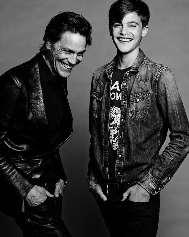 身材修长|他15岁出道成为高奢代言人，身材修长长相老气，被嘲不如老爸？