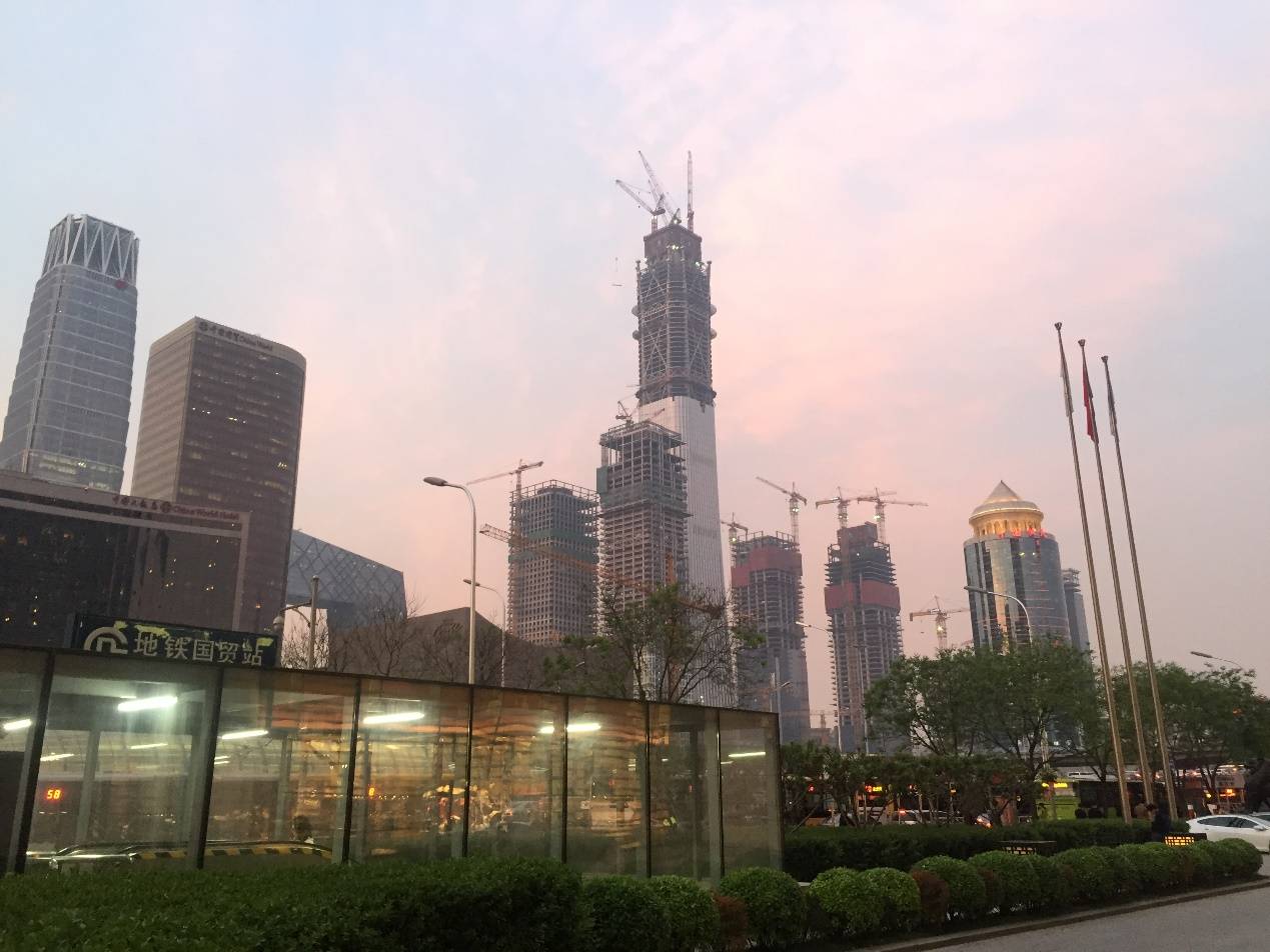 科技|旗天科技半年报：核心财务指标大降！金融科技转型之痛