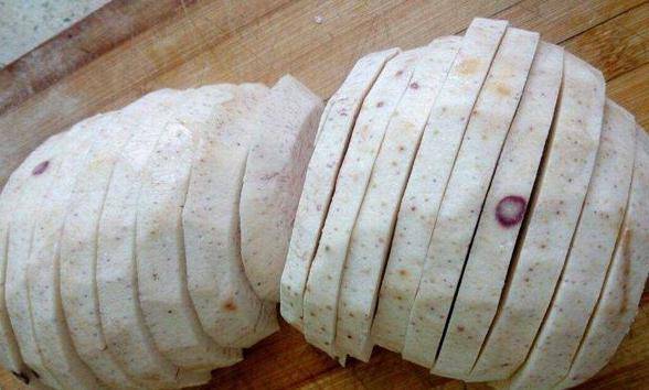 草莓|缓解胃病，补肾助眠，对身体帮助很大农村经常看到食物