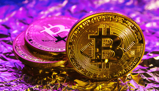 okex|OKEx强制用户更新APP版本，依据的是什么逻辑？强制的结果是什么