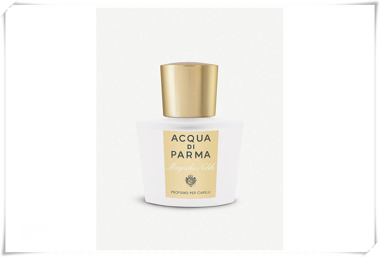 香水|IU也有这习惯！用发香这样喷，比香水来得更自然！