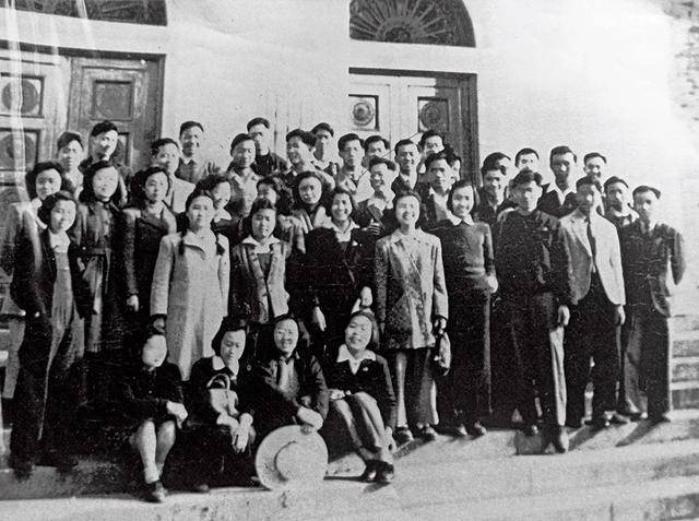 资中筠|失落于1952大师云集的清华文学院：复建于1946