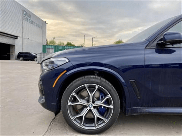 bmw旗下的宝马x5更是把宝马的造车工艺发挥的的淋漓尽致,平行进口宝马