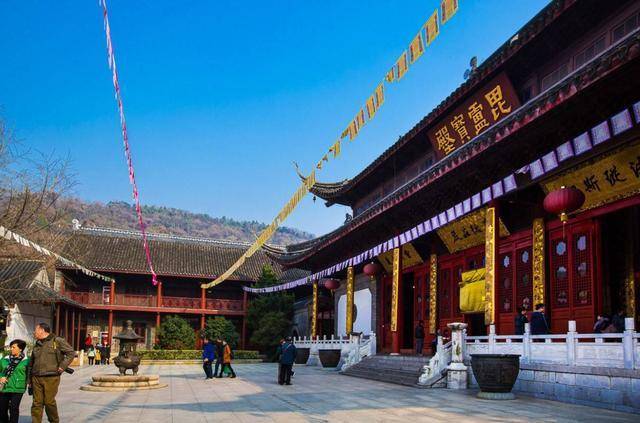 皇冠8x最新官网_
南京最美的''网红寺庙'' 距今有150